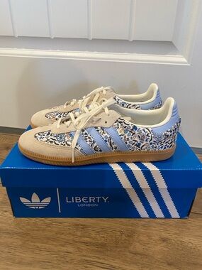NIB Adidas samba Liberty London floral 6.5 kids (8 women’s)